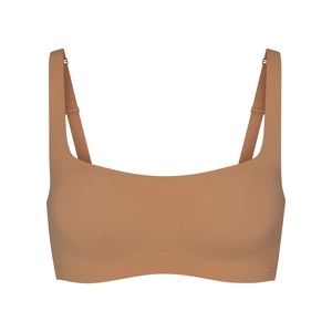 NWOT SKIMS NAKED SCOOP BRA in Ochre Size S-DD
